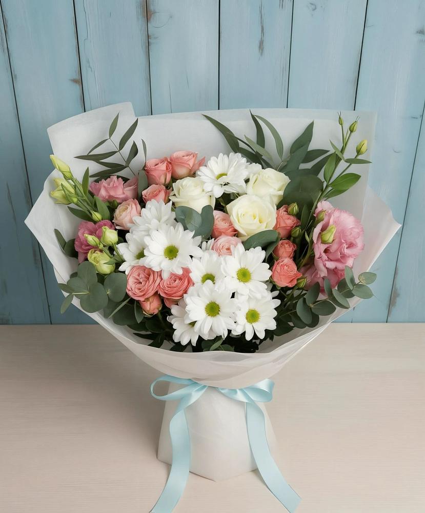 Букет цветов из: Розы, Лизиантусы и Хризантемы в Выселках