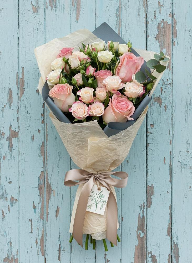 Букет цветов из: Розы в Выселках