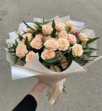 Букет Кремовые розы Латте в Выселках