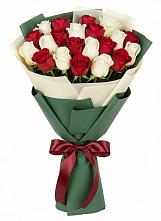 Букет Микс из красных и белых роз #REPLACE_PRED# Выселках