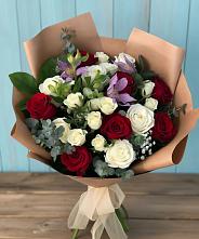 Букет цветов из:  Розы и Альстромерии #REPLACE_PRED# Выселках