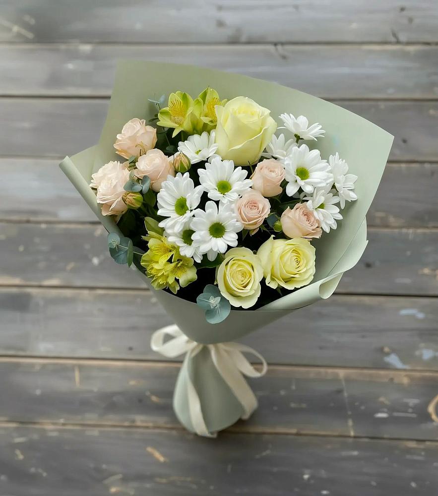 Букет цветов из: Альстромерии, Розы и Хризантемы в Выселках