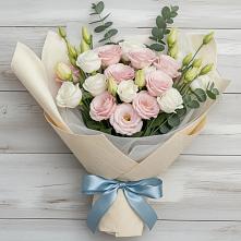 Букет цветов из:  Лизиантусы в Выселках