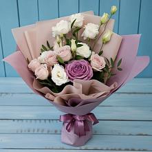 Букет цветов из:  Розы и Лизиантусы в Выселках