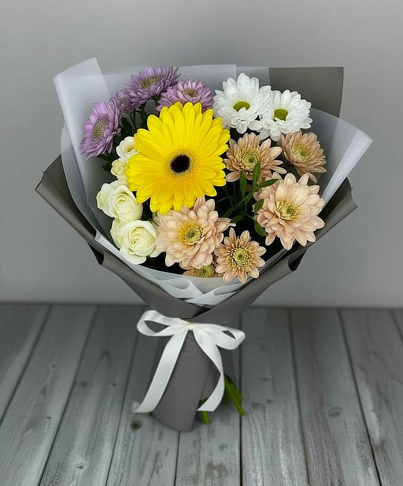 Букет цветов из: Розы, Герберы и Хризантемы в Выселках