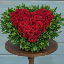 Цветочная композиция из Розы в виде сердца #REPLACE_PRED# Выселках