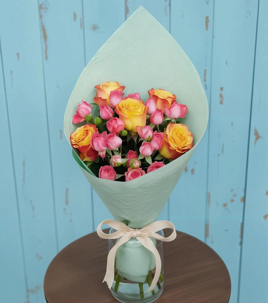 Букет цветов из: Розы в Выселках