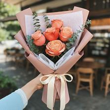 Букет цветов из:  Розы в Выселках