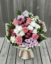 Букет цветов из:  Альстромерии, Гвоздики, Розы и Хризантемы #REPLACE_PRED# Выселках