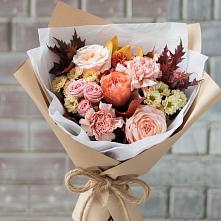 Букет цветов из:  Гвоздики, Хризантемы и Розы #REPLACE_PRED# Выселках