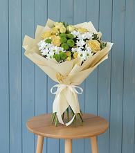 Букет цветов из:  Хризантемы и Розы #REPLACE_PRED# Выселках