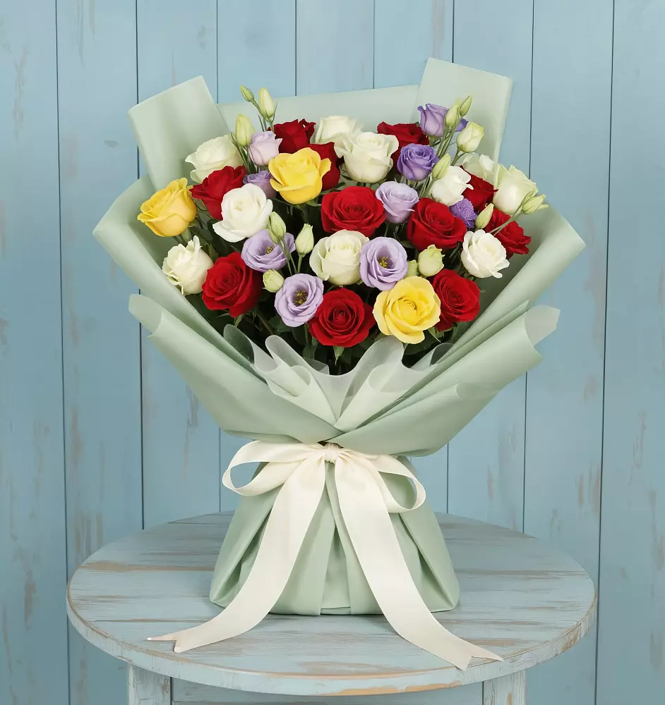 Букет цветов из: Розы в Выселках