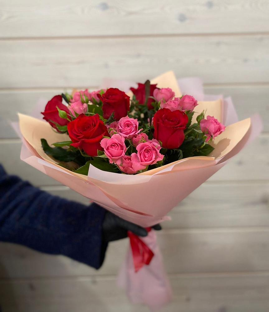 Букет цветов из: Розы в Выселках