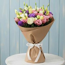 Букет цветов из:  Лизиантусы в Выселках