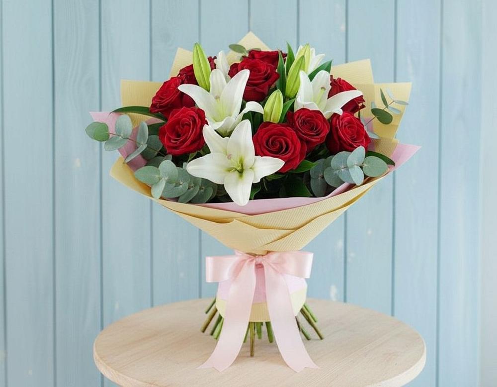 Букет цветов из: Лилии и Розы в Выселках